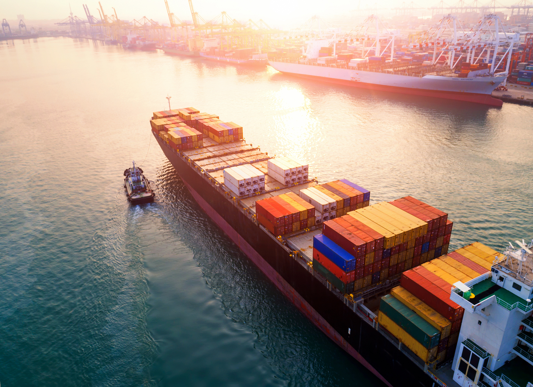 Cargo ship transporting goods from China to Singapore for Amazon sellers